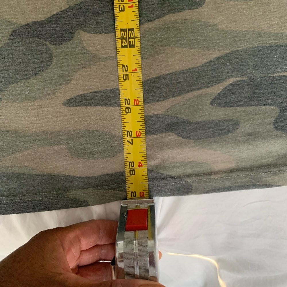 Torrid Camouflage Short Sleeve Tee - Picture 7 of 7